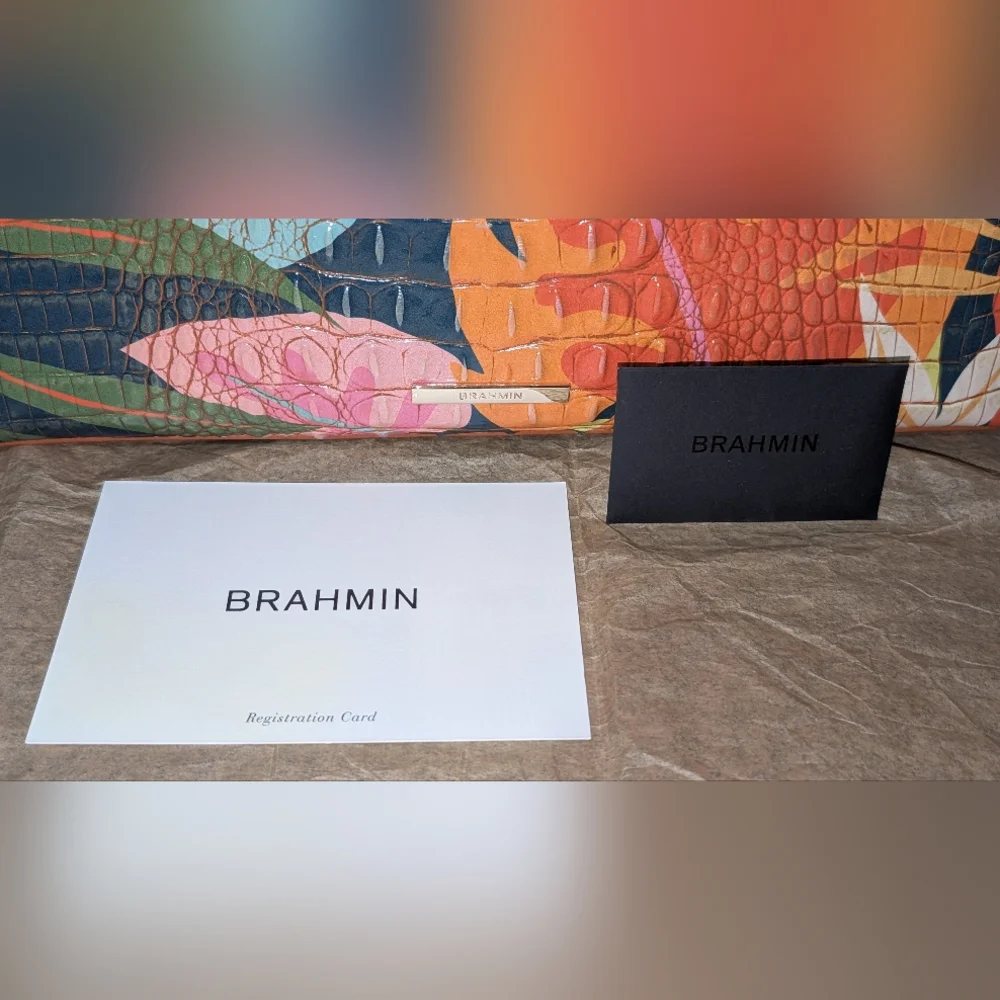 Brahmin Elaine Melbourne Embossed Leather Crossbody NWT - Picture 9 of 9
